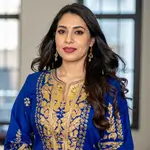 Sneha Kulkarni — Jewelry Store Owner